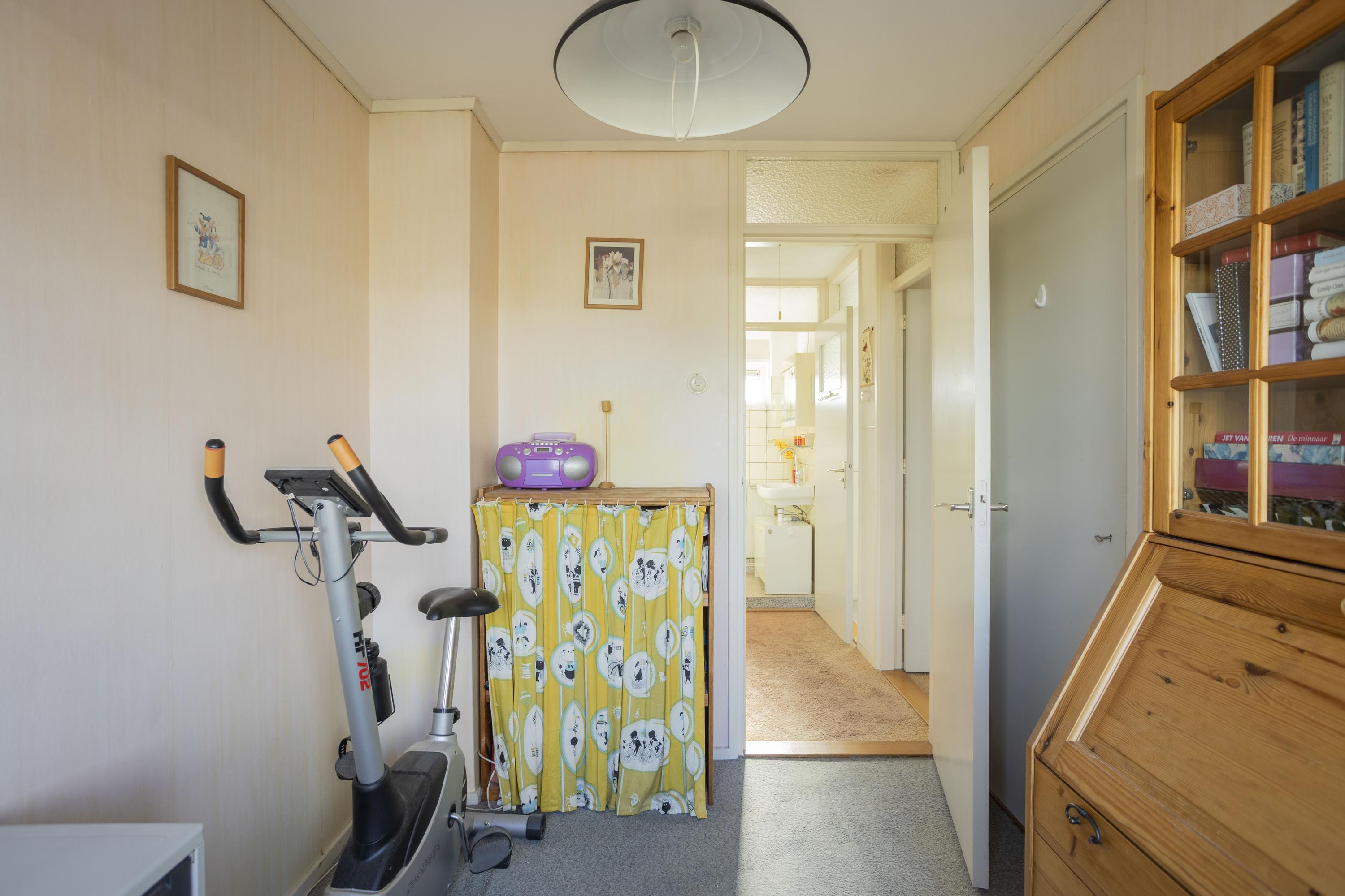 Tussenwoning te koop: Bosstraat 44, Nieuw-Vennep