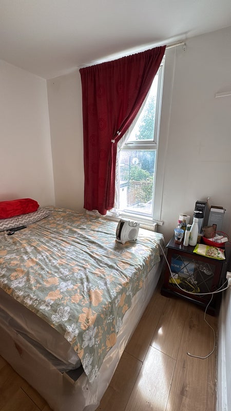 Room Southwell Grove Road in Greater London