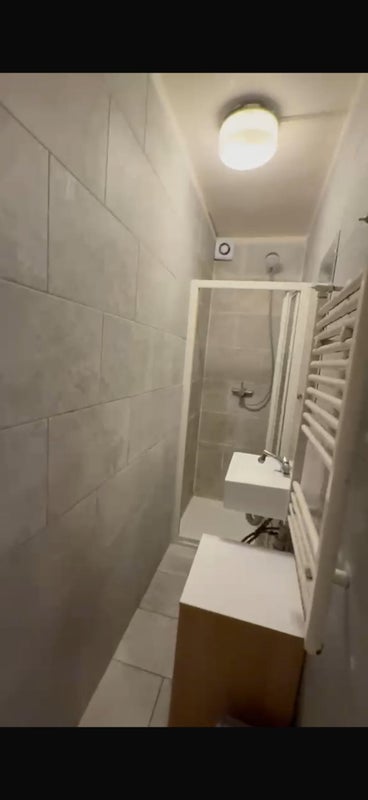 Room Southwell Grove Road in Greater London