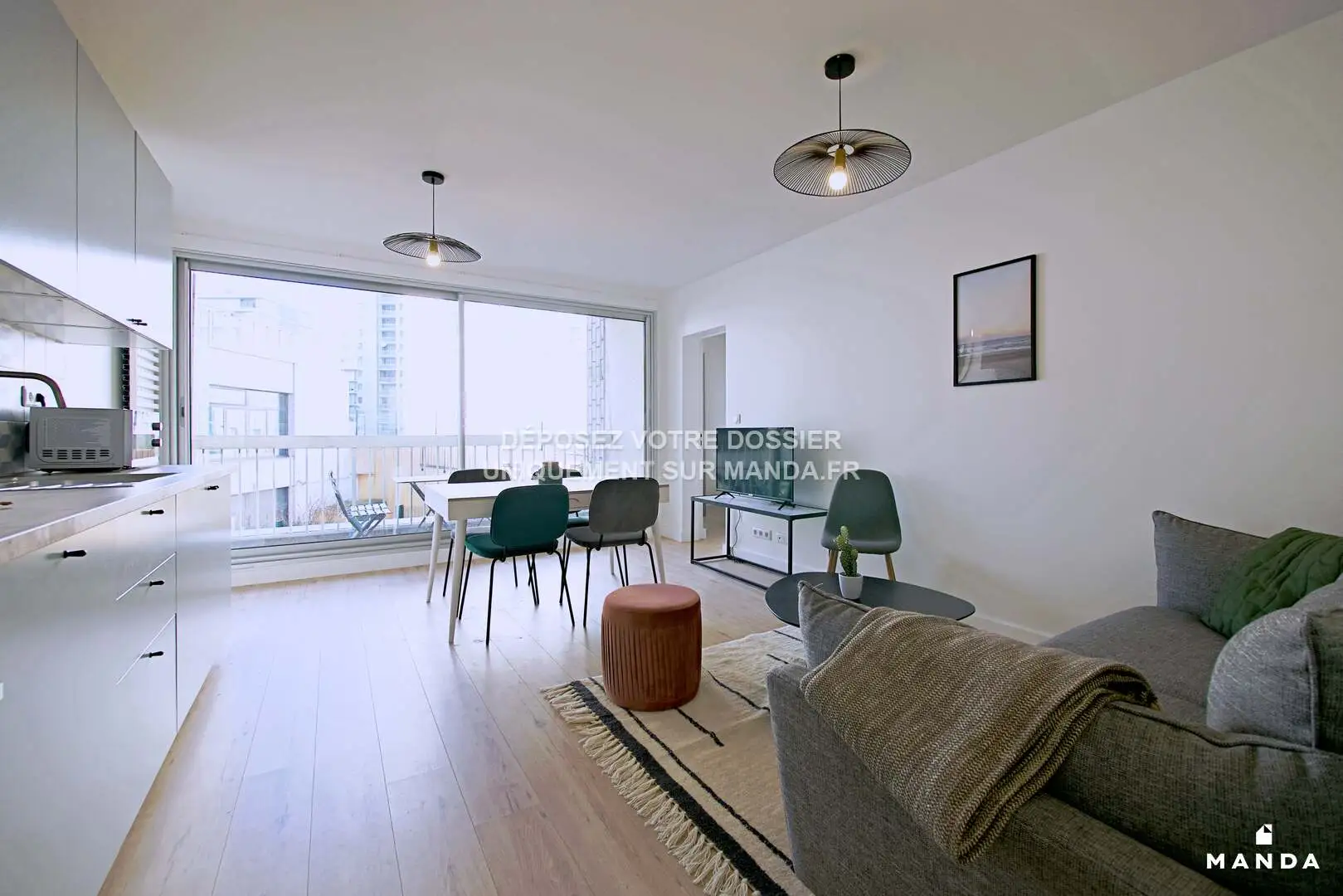 Flat Rue Mathis in Paris