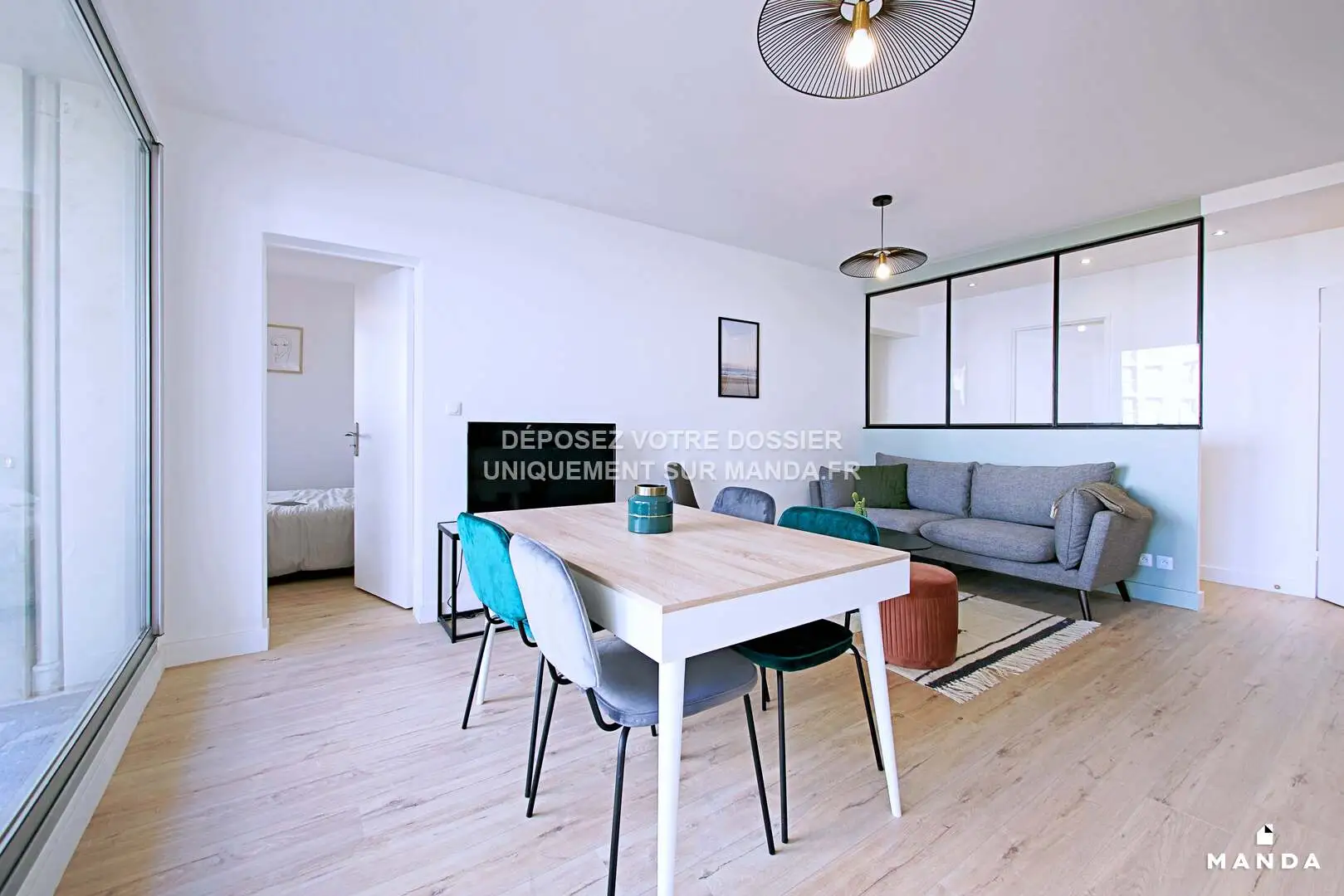 Flat Rue Mathis in Paris
