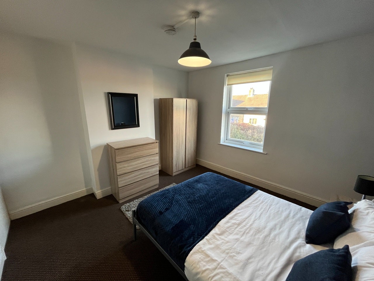 Room Main Street in Shirebrook