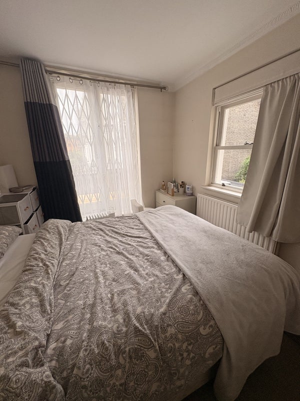 Room Wharfedale Street in Greater London