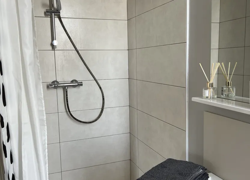 Room Rue Vernouillet in Reims