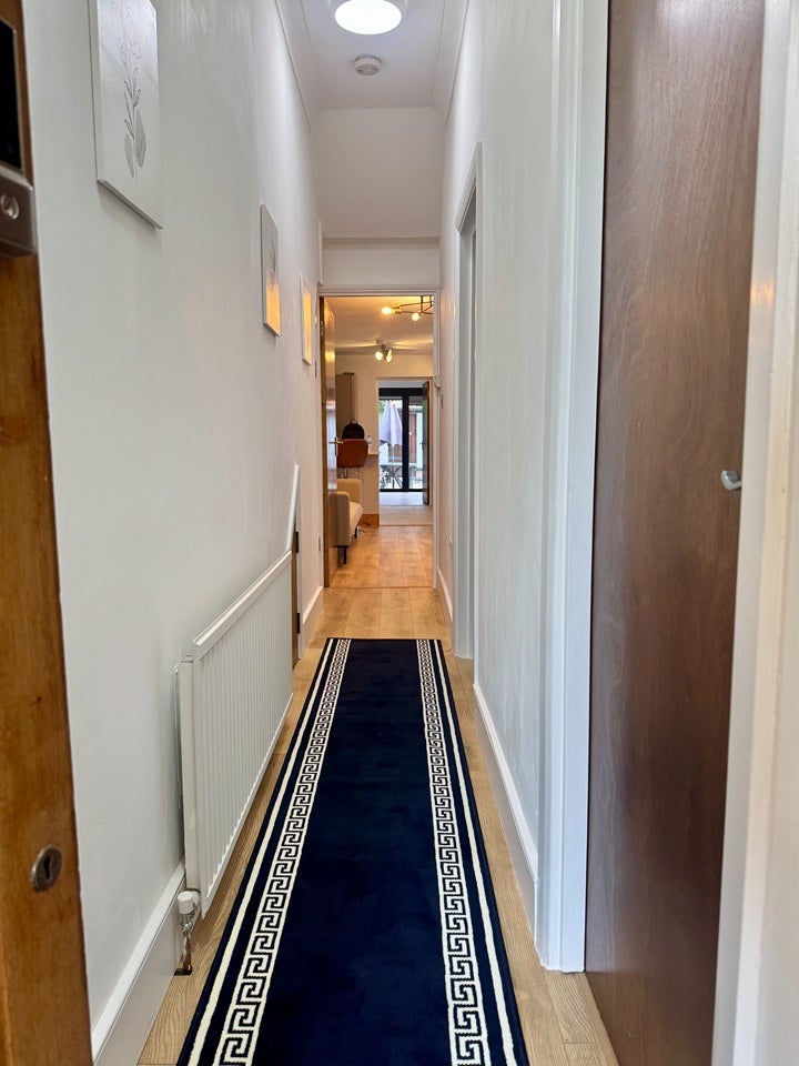 Flat Willingdon Road in Greater London