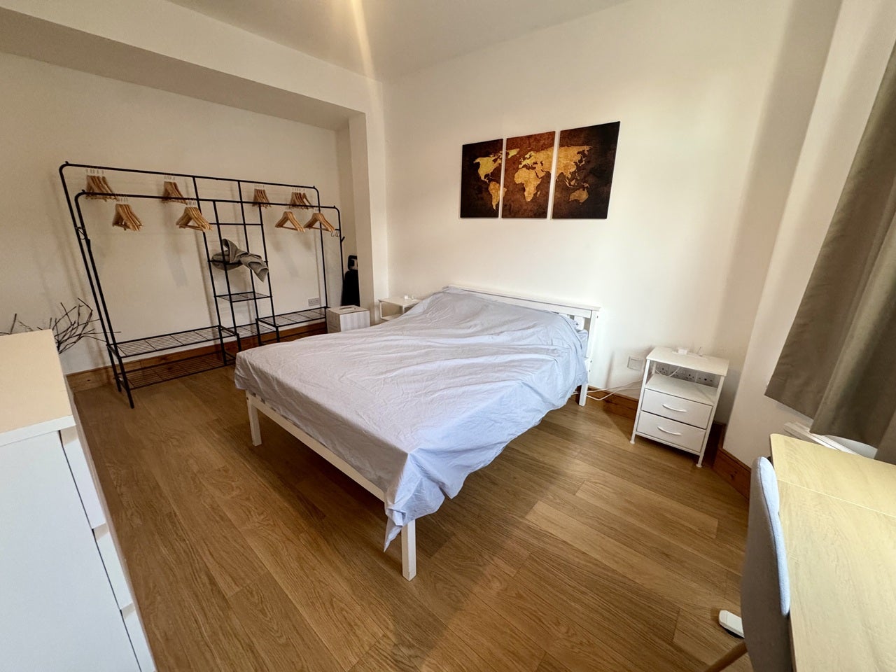Flat Willingdon Road in Greater London