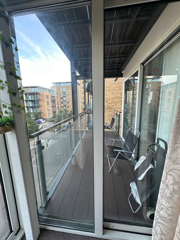 Room Boardwalk Place in Greater London
