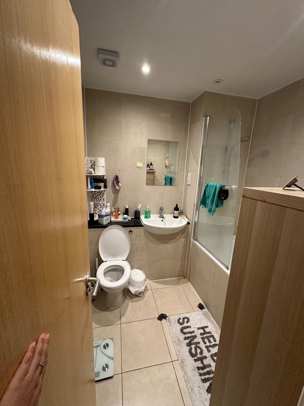 Room Boardwalk Place in Greater London