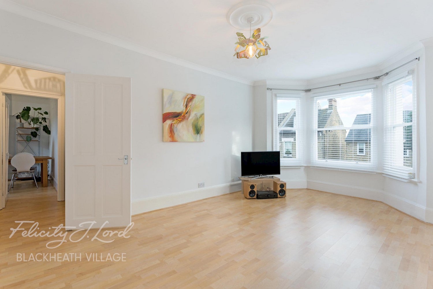 Flat Westcombe Hill in Greater London