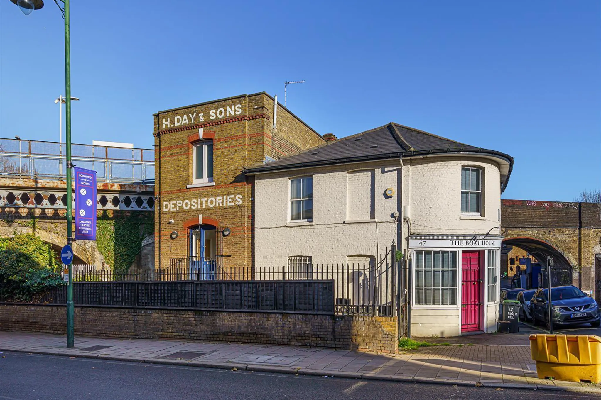 Flat Norwood High Street in Greater London