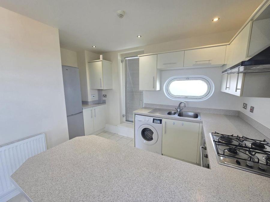 Flat Watkin Road in Leicester