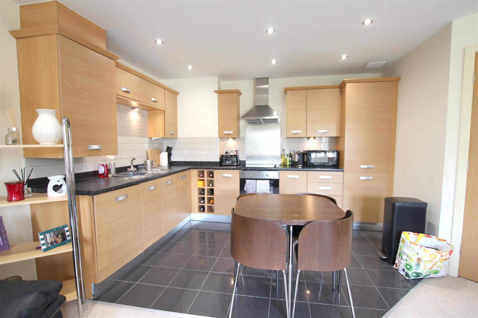 Flat Olympian Court in York