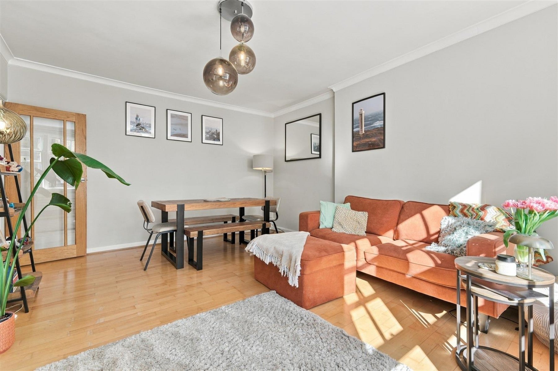 Flat John Spencer Square in Greater London