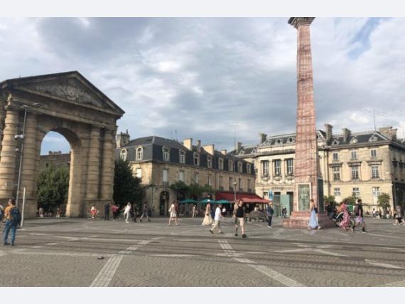 Appartement Rue duffour-dubergier à Bordeaux