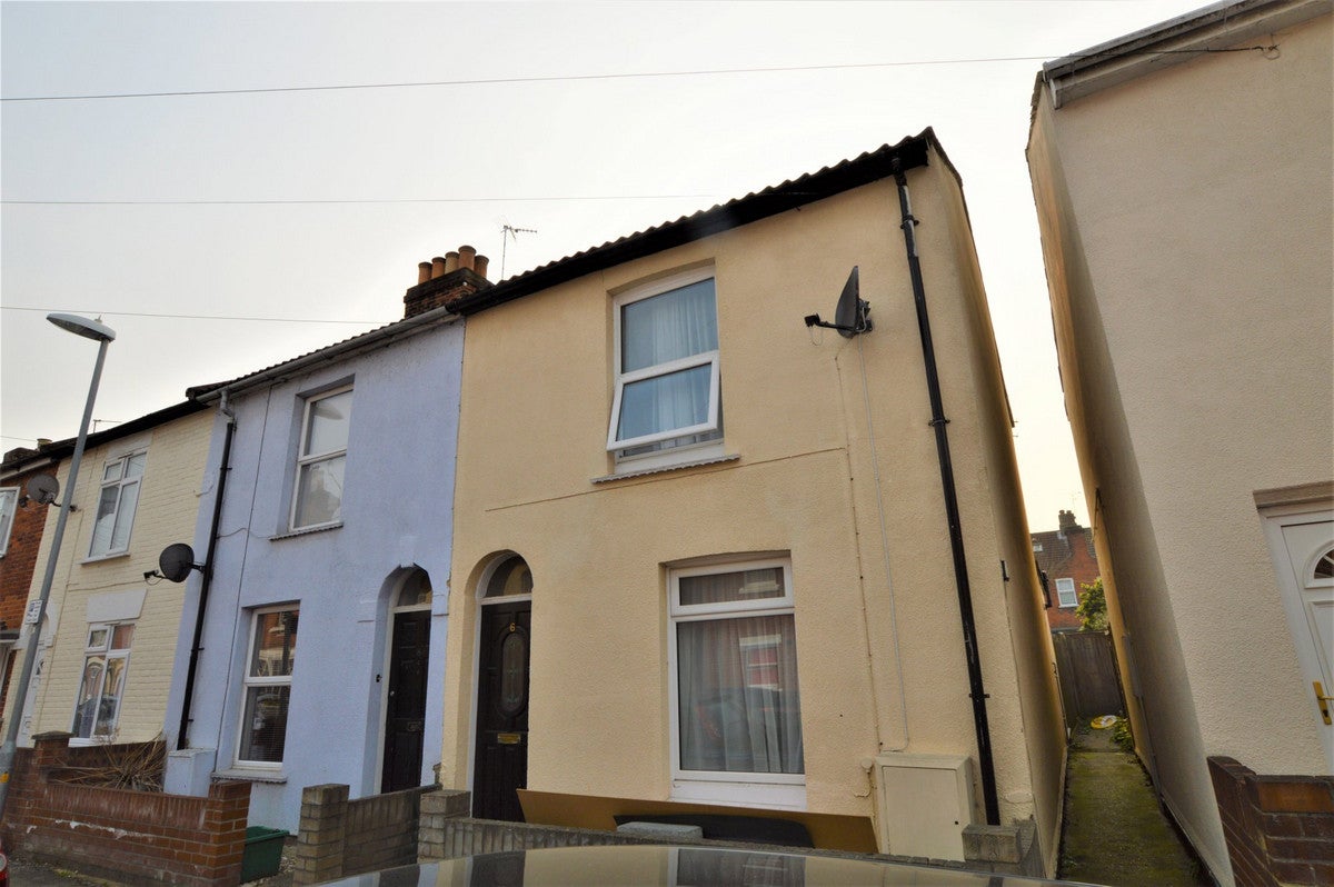 House Charles Street in Colchester