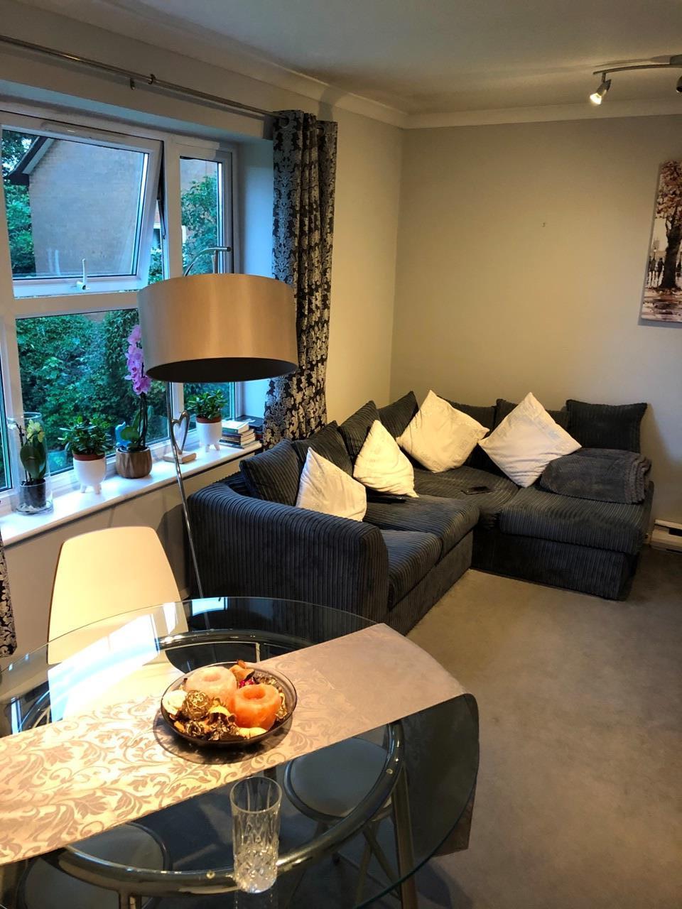 Flat Windsor Close in Dacorum