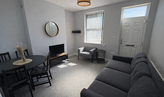 Flat Edmund Road in Sheffield