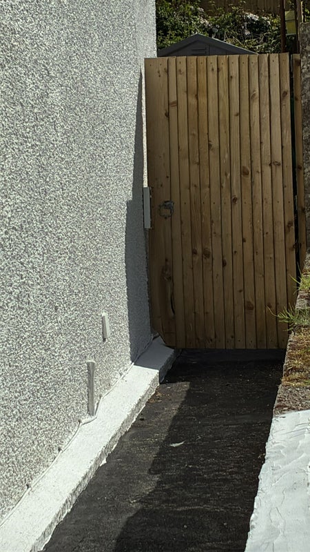 House Bedw Street in Caerau