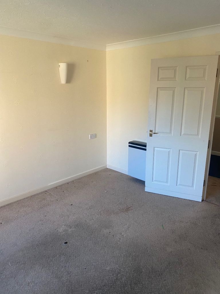 Flat Regent Drive in Bournemouth