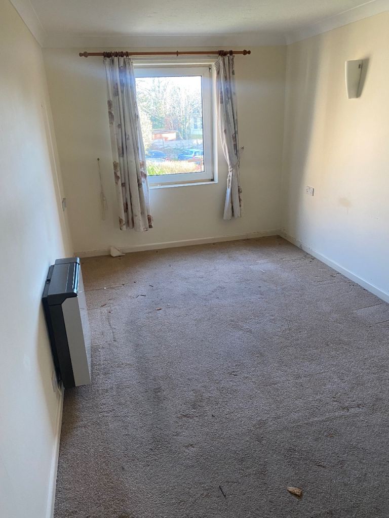 Flat Regent Drive in Bournemouth