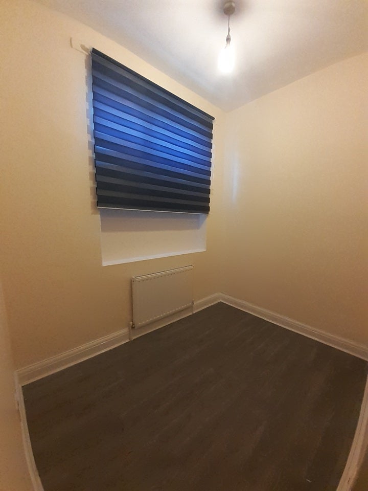 Flat Knightland Road in Greater London