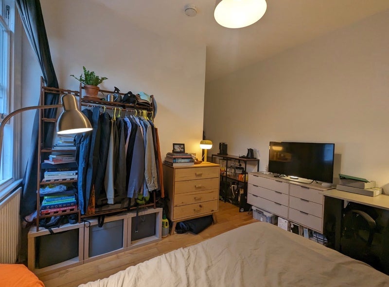 Room Playford Road in Greater London