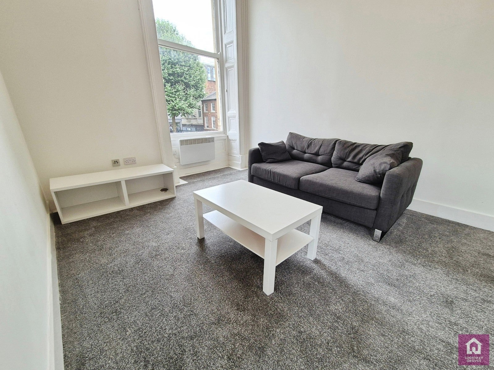 Flat Bexley Square in Salford