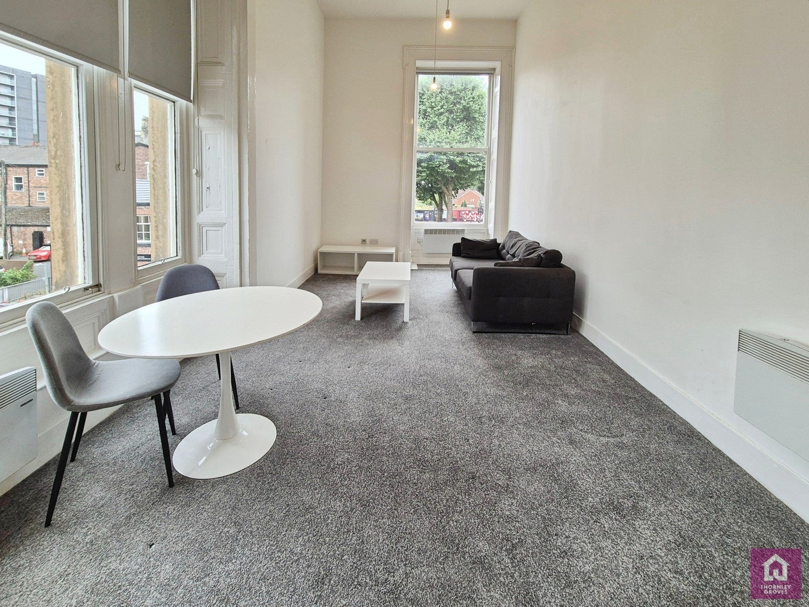 Flat Bexley Square in Salford