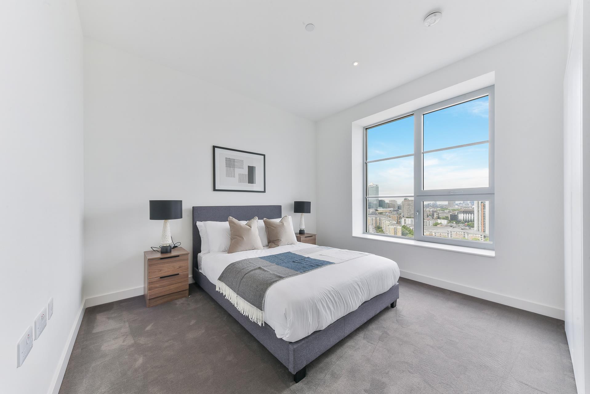 Flat Orchard Place in Greater London