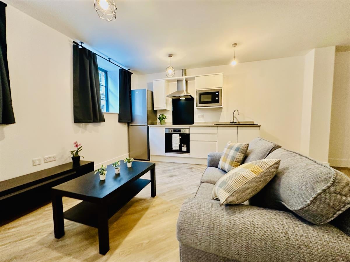 Flat Woolpack Lane in Nottingham