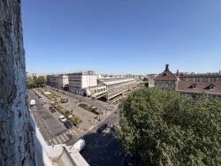 Flat Rue de Rome in Paris