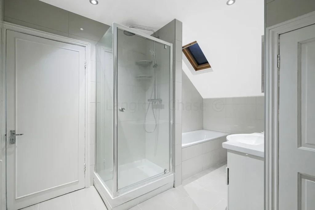 Room North Hill in Greater London