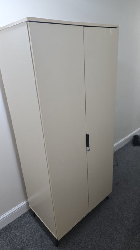 Room High Street in Greater London