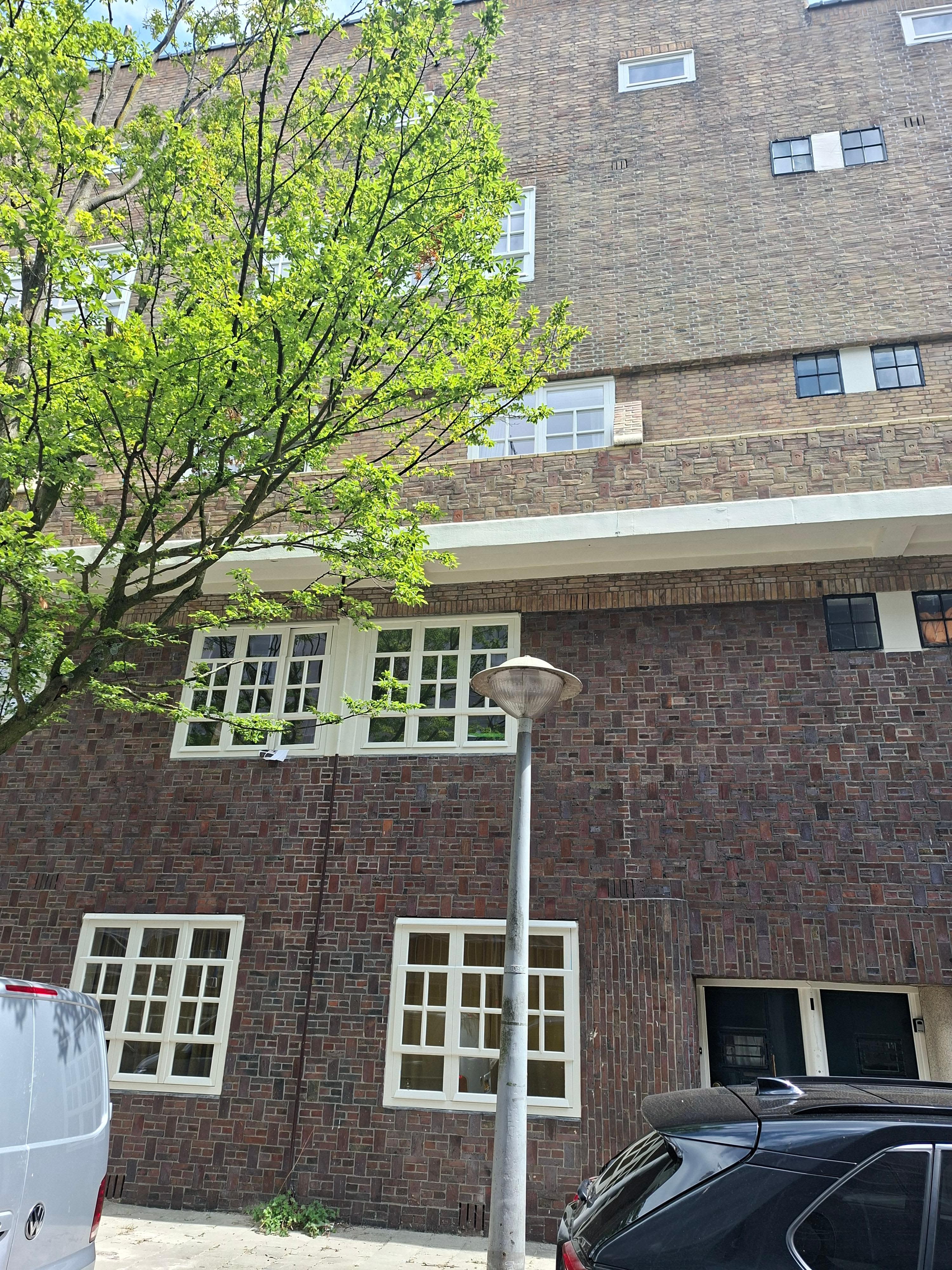 Appartement Kromme-Mijdrechtstraat 1 in Amsterdam