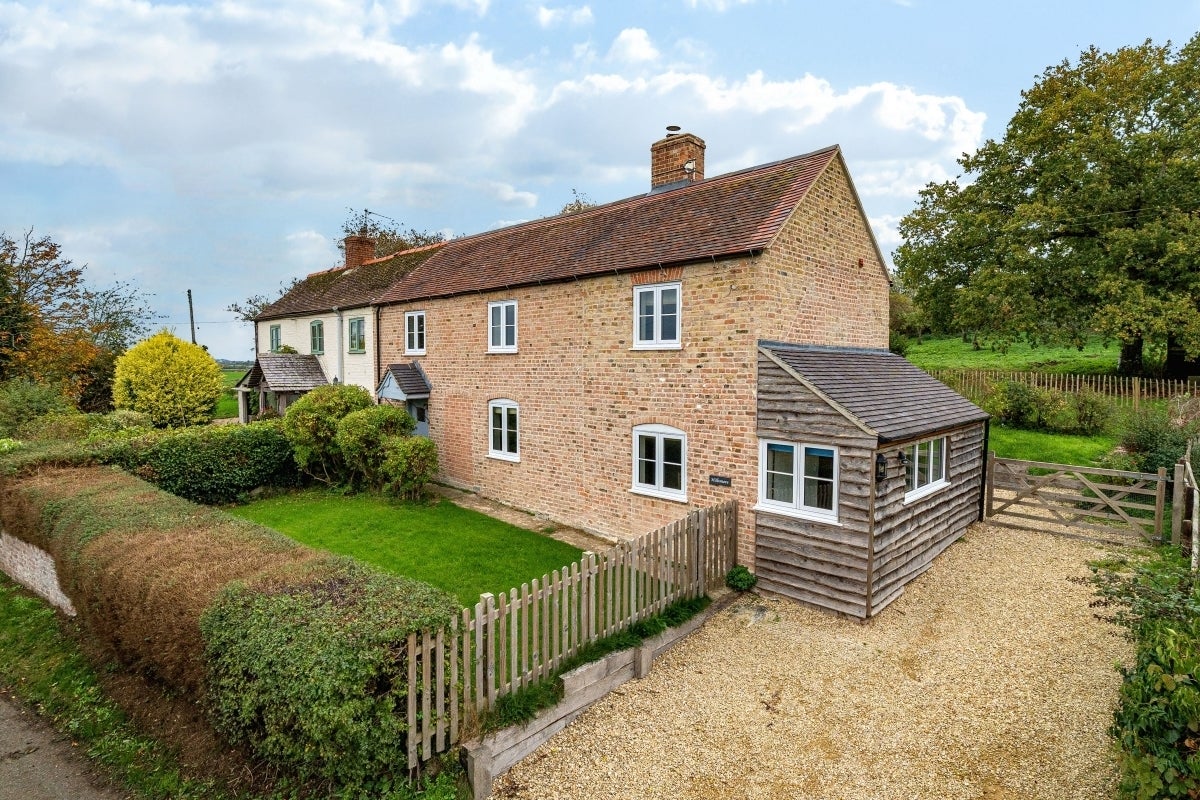 House Overton Lane in Stroud