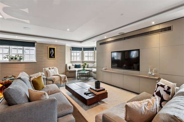 Flat New Cavendish Street in City of Westminster