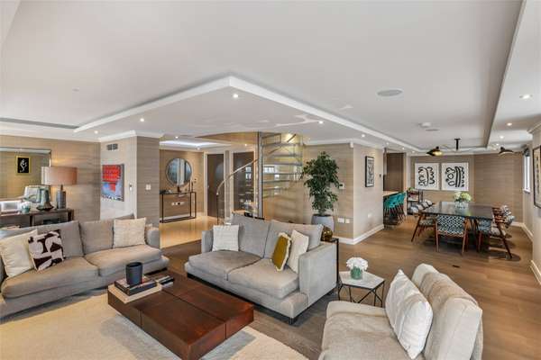 Flat New Cavendish Street in City of Westminster