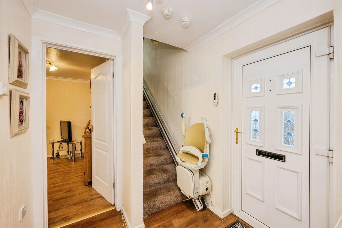 House Pentewan Close in Swansea