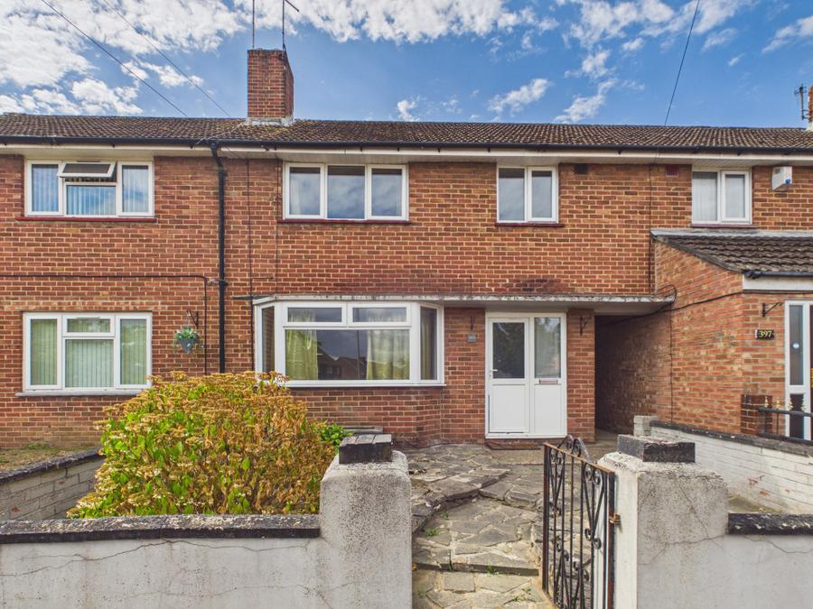 House Purbrook Way in Havant