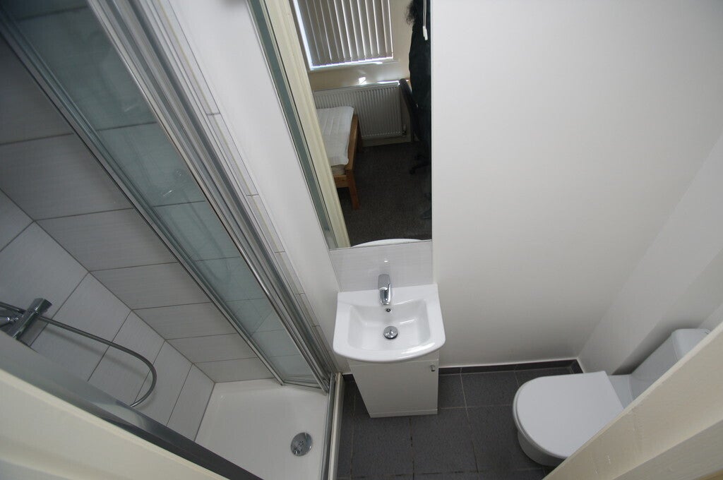 Flat Ranby Road in Coventry