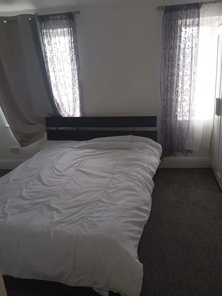 Flat Joel Street in Greater London