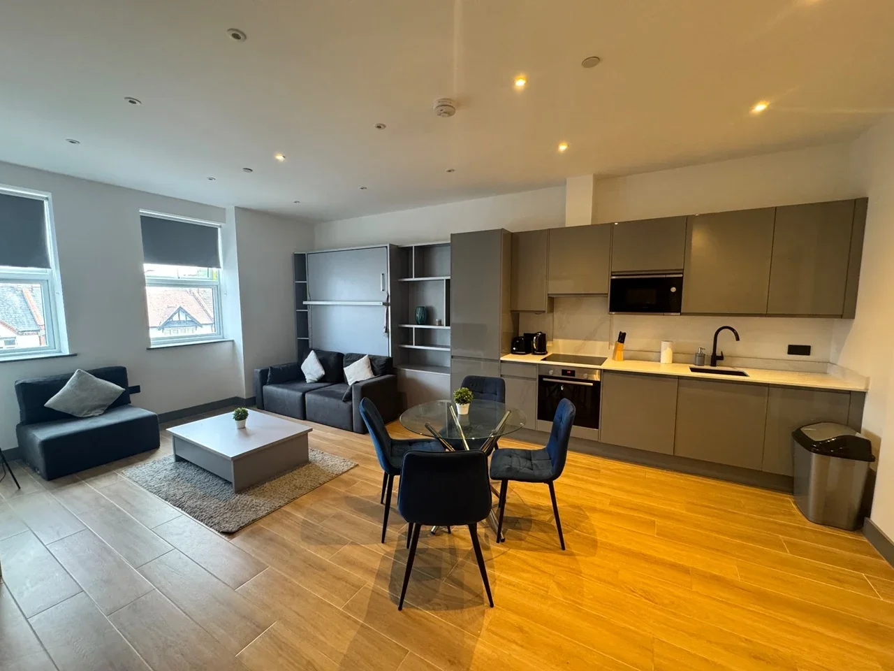 Flat Nether Street in Greater London