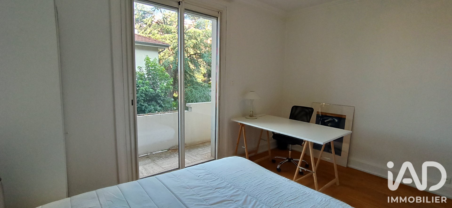 Room Les Allées Jean Guitton in Saint-Étienne
