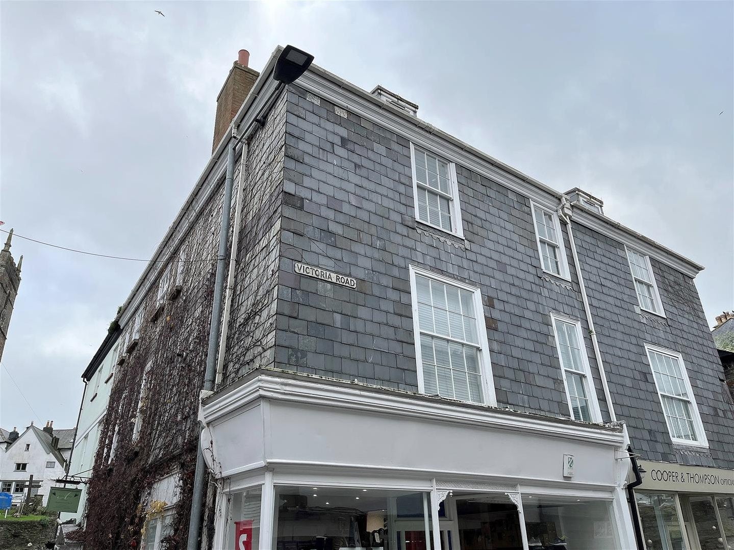 Flat Anzac Street in South Hams