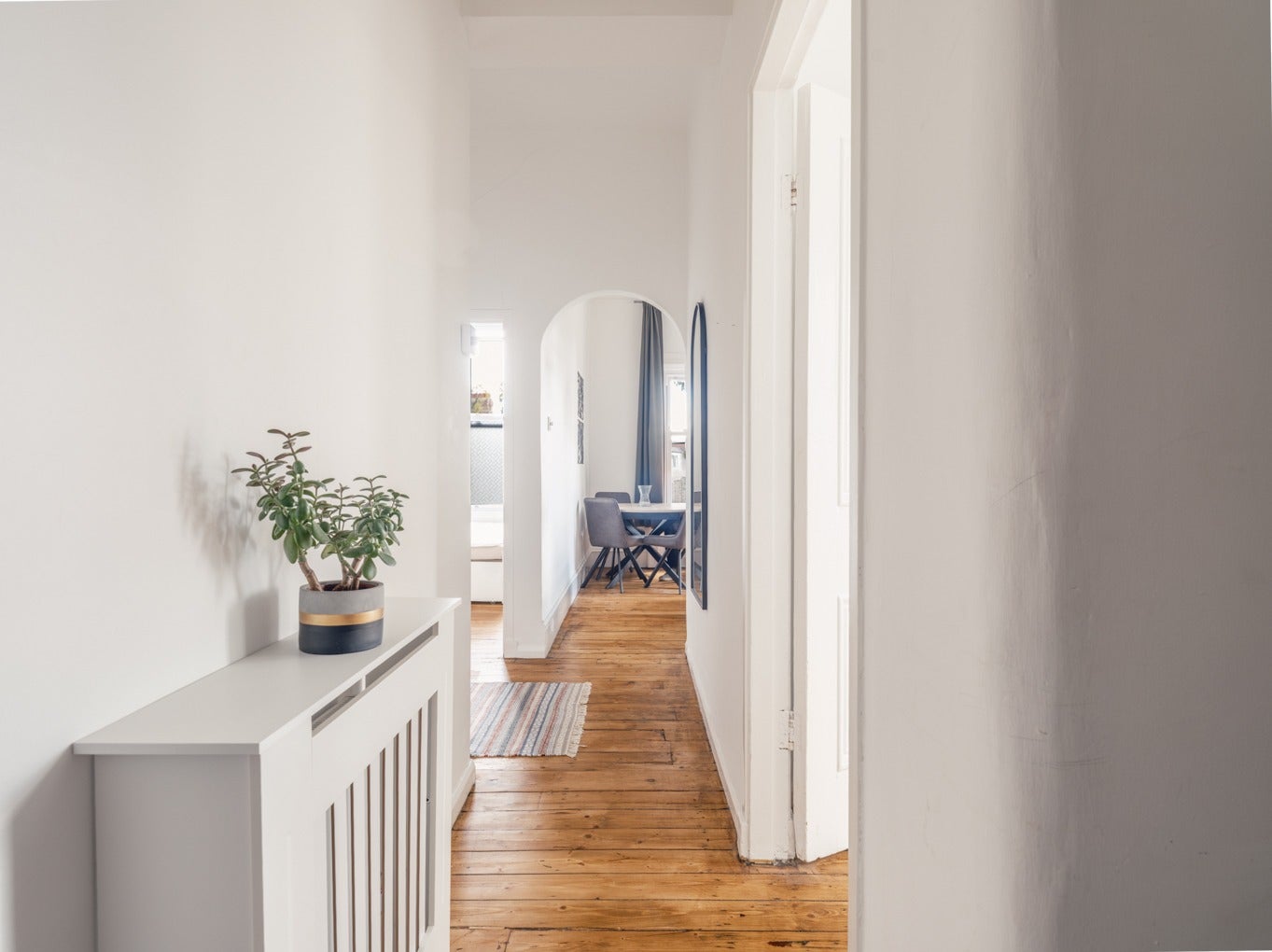 Flat Grosvenor Road in Newcastle upon Tyne