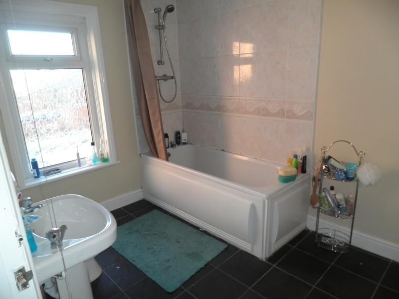 Flat Meldon Terrace in Newcastle upon Tyne