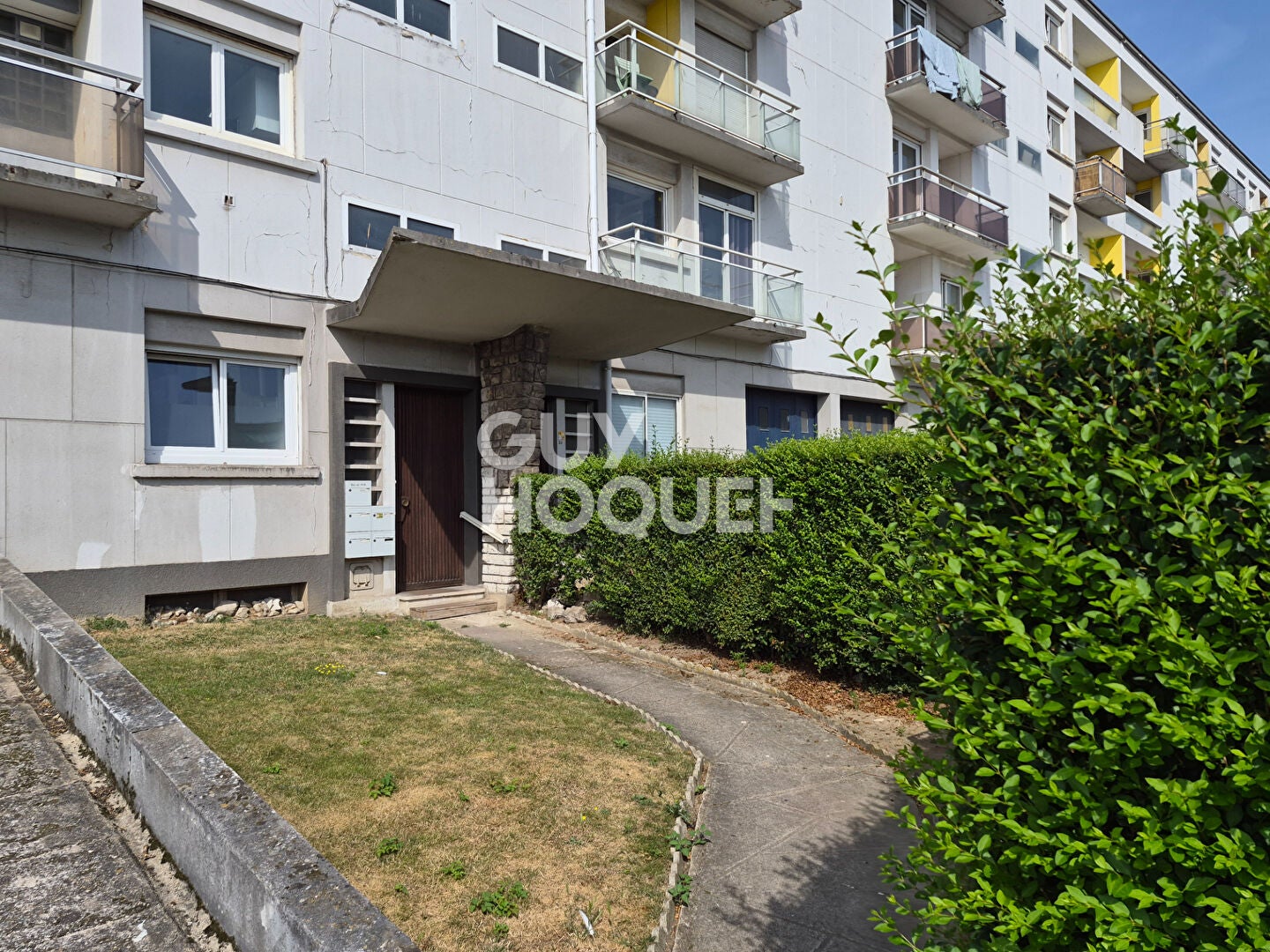Flat Boulevard des Alliés in Calais