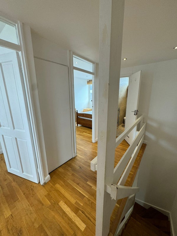 Flat Fenwick Place in Greater London