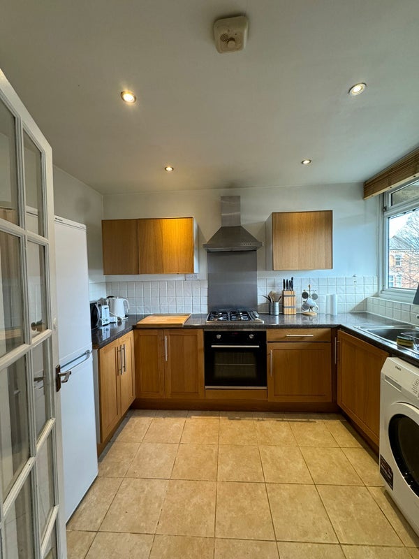 Flat Fenwick Place in Greater London