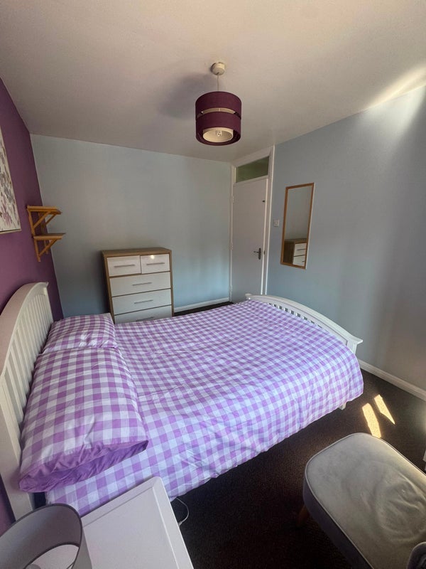 Room Unity Mews in Greater London